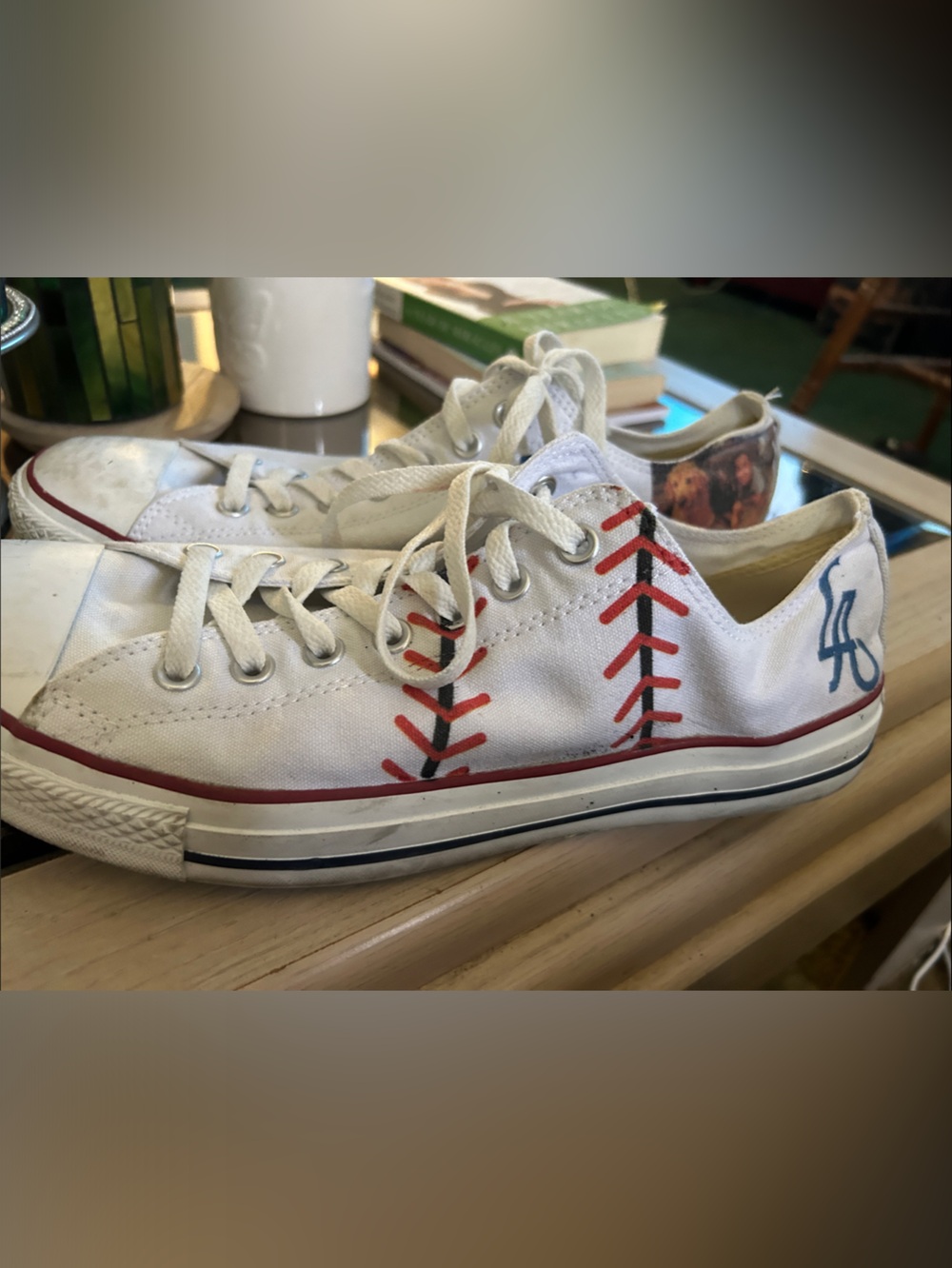 Men’s CONVERSE  Dodgers Baseball White Canvas Baseball Sneakers 👟